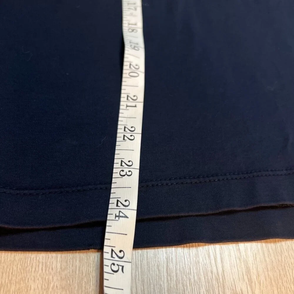 Banana Republic - Polo Shirt Men's L Navy Blue Short Sleeve 2 Button Collar
